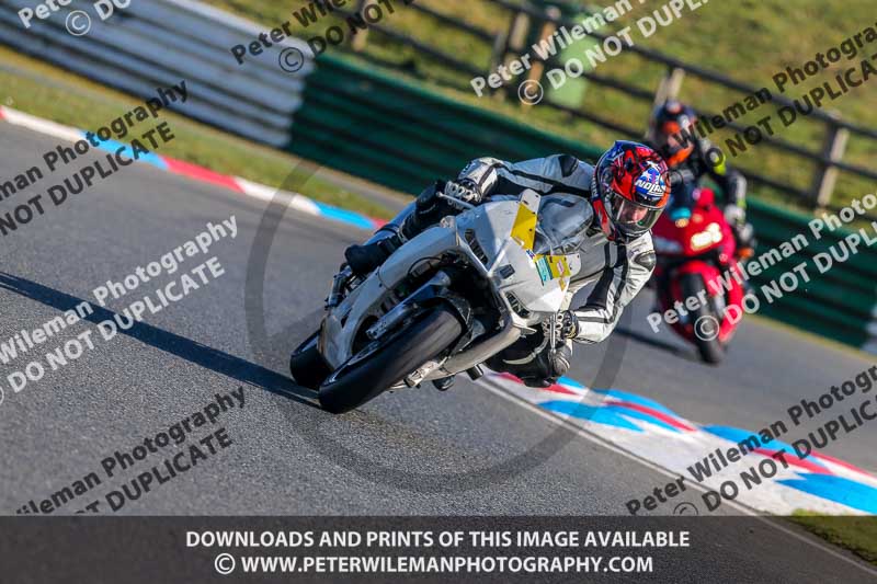 PJM Wedding Photography;enduro digital images;event digital images;eventdigitalimages;mallory park;mallory park photographs;mallory park trackday;mallory park trackday photographs;no limits trackdays;peter wileman photography;racing digital images;trackday digital images;trackday photos